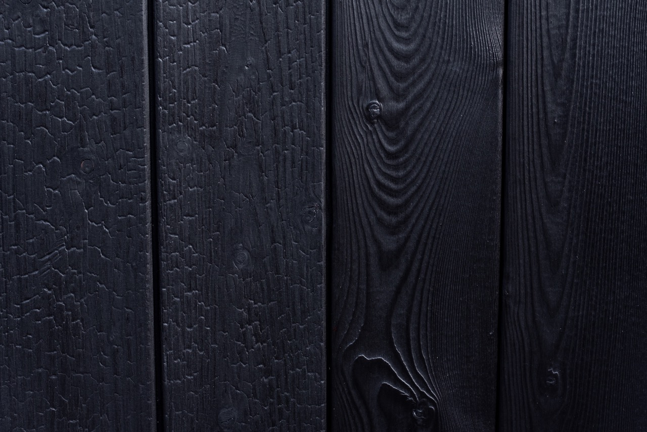 Le bois brûlé salit-il ?